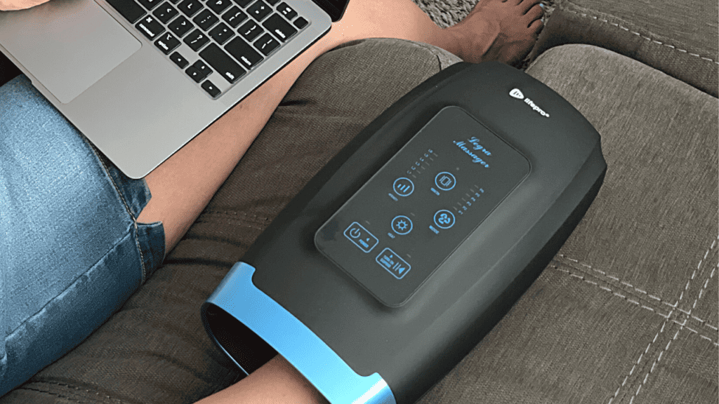 using hand massager to relieve carpal tunnel
