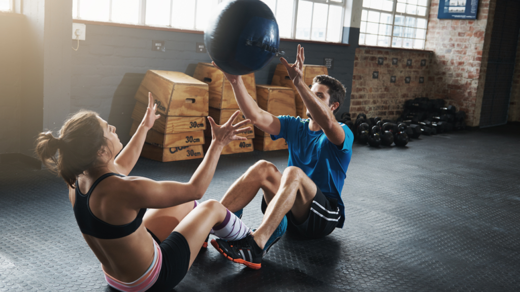 mistakes to avoid before lifting weights include core work
